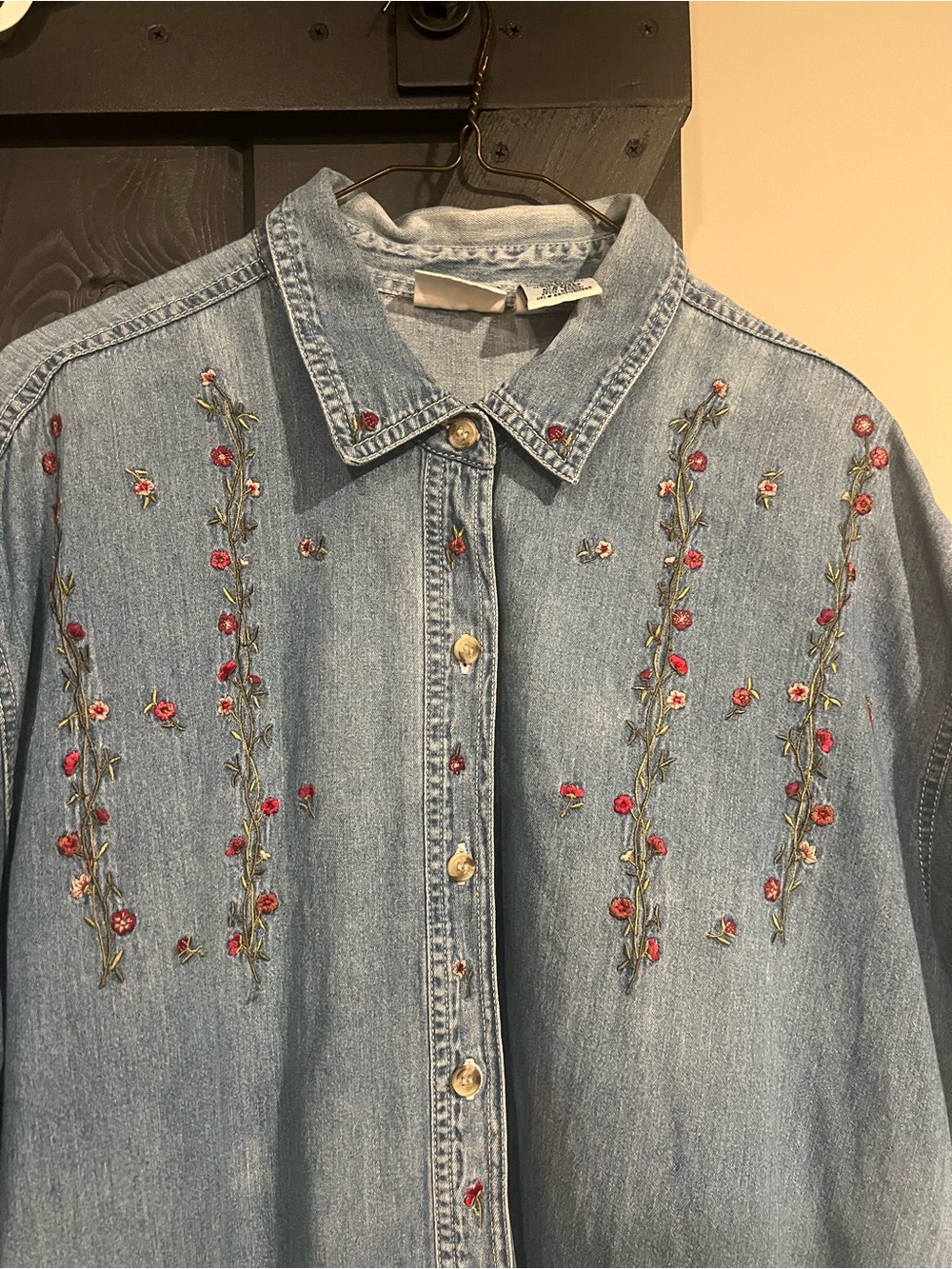 Vintage Bobbie Brooks Embroidered Denim Floral Button Up Shirt